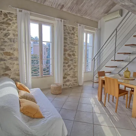 Lägenhet La Bastide Du Soleil *