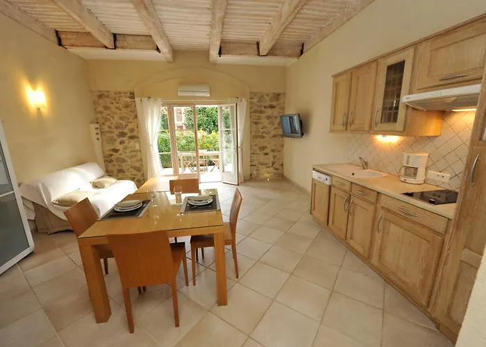 La Bastide Du Soleil * 戛纳